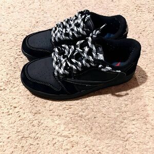 All black travis scotts